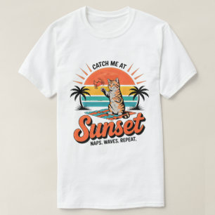 Cat Lover Heartwarming Retro Sunset Tabby Cat  T-Shirt