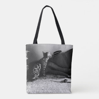 Cat meets guitar tote bag