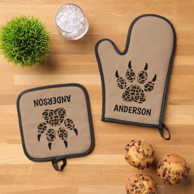Cat Paw Personalised Oven Mitt & Pot Holder Set (Top Down)