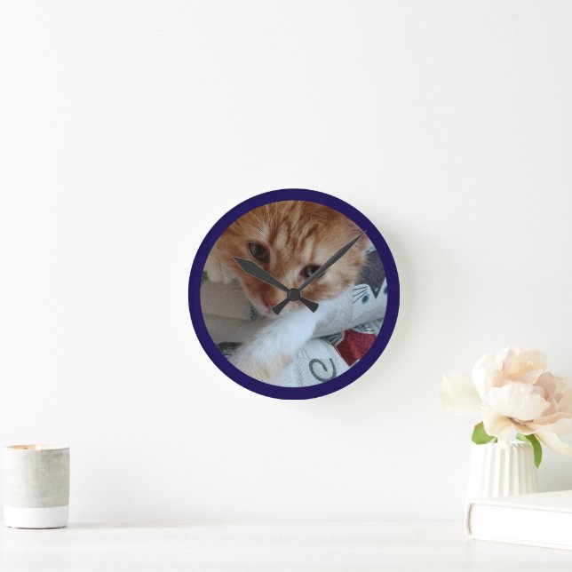 Cat Photo Text Customize Round Clock (Home)
