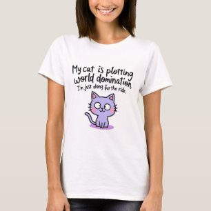 Cat plotting world domination T-Shirt