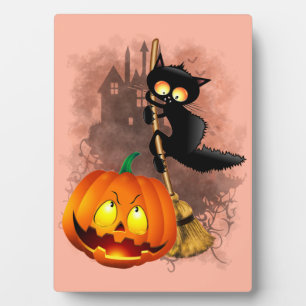 Cat Scared by Pumpkin Fun Halloween Character Plaque