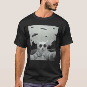Cat selfie Alien UFO Selfie Cat T-Shirt