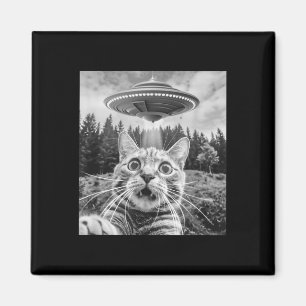 Cat Selfie With Alien Ufo Funny Cat For Men Women Magnet