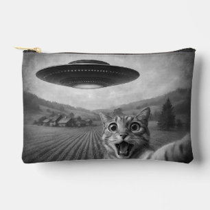 Cat Selfie With Alien UFO Funny Cat Gifts Accessory Pouch