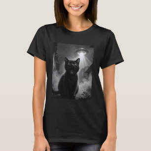 Cat Selfie With Alien ufo Funny Men Women kids T-Shirt