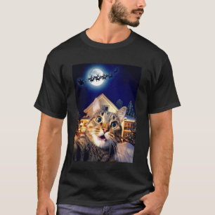Cat Selfie with Santa, Reindeer, and Sleigh Funny T-Shirt