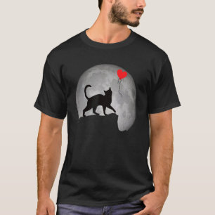 Cat Silhouette in Full Moon with a Heart. Beautifu T-Shirt