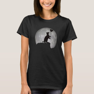Cat Silhouette in Full Moon with a Heart. Beautifu T-Shirt