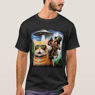 Cat T-Rex Bigfoot Ufo Taking Selfie Paranormal Cre T-Shirt