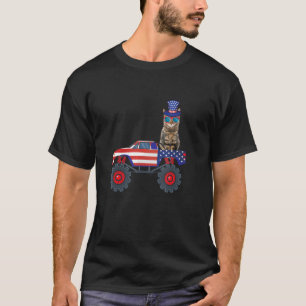 Cat Truck 4th of July Matching Family USA Patriot T-Shirt