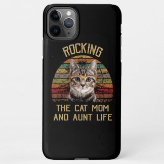 Cat | Vintage Rocking The Cat Mum And Aunt Life iPhone 11Pro Max Case