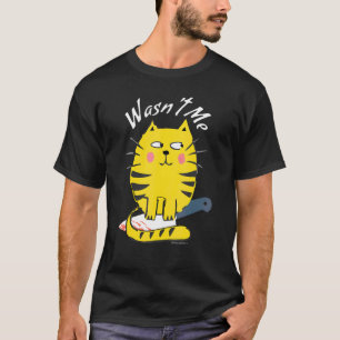 Cat With Knife It Wasn't Me Funny Hilarious Cat T-Shirt
