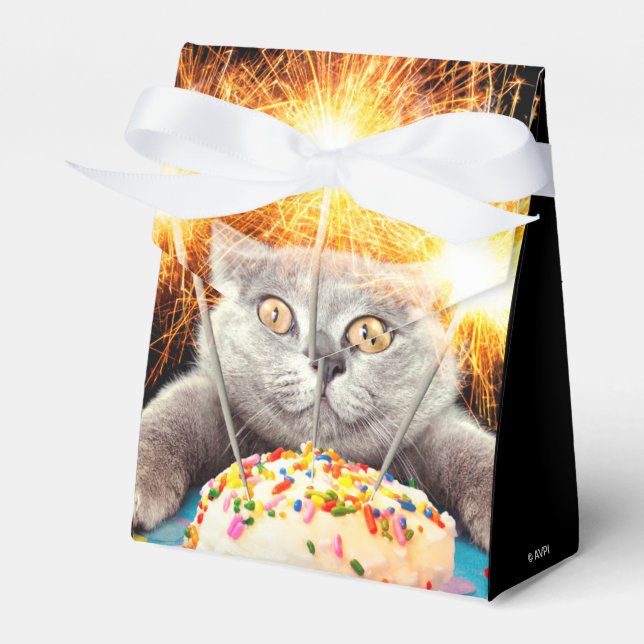 Cat With Sparkler Cupcake Favour Box (Front Side)