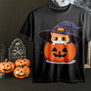 Cat with witch hat in Halloween Jack-O-Lantern T-Shirt