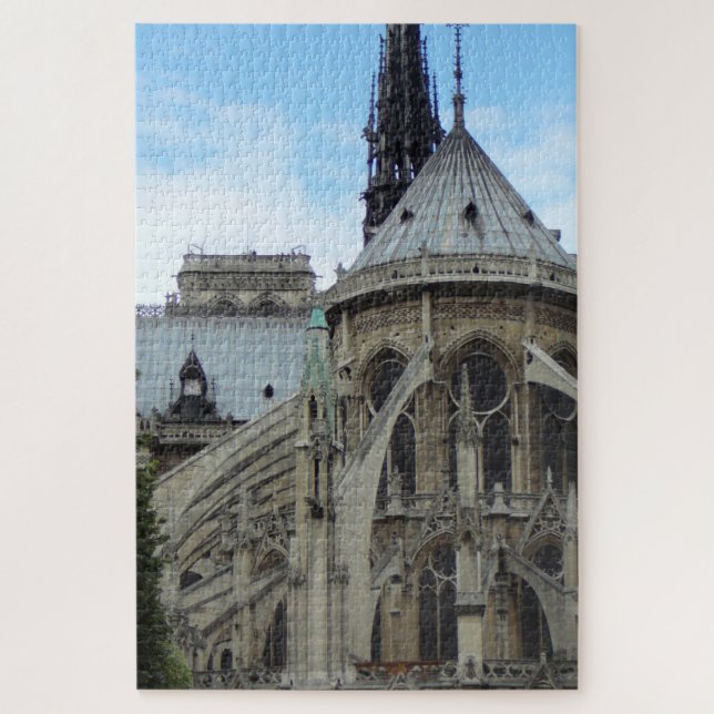 CATHEDRAL OF NOTRE DAME DIFFICULT PUZZLE (Vertical)
