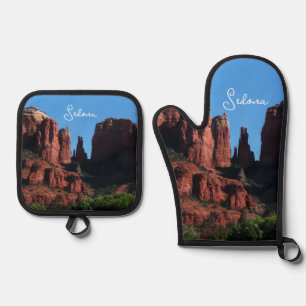 Cathedral Rock in Sedona Arizona Monument Oven Mitt & Pot Holder Set