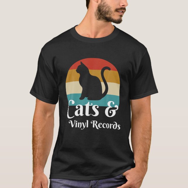 Cats And Vinyl-Records T-Shirt (Front)