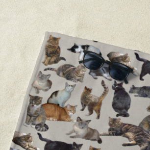 Cats 😺 beach towel