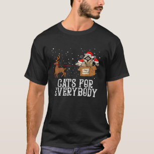 Cats For Everybody Christmas Street Cat Raccoon Po T-Shirt