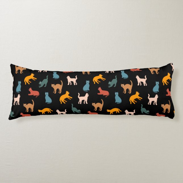 Cats on the black body cushion (Front)