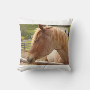 Cavallo dalla criniera dorata Cuscino fotografic Cushion