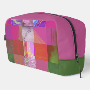 CD1FE646 Abstract Digital Glitch Art Grid Pattern Dopp Kit