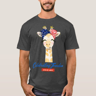 Celebrating Freedom 4th July - Cute Patriotic Gira T-Shirt