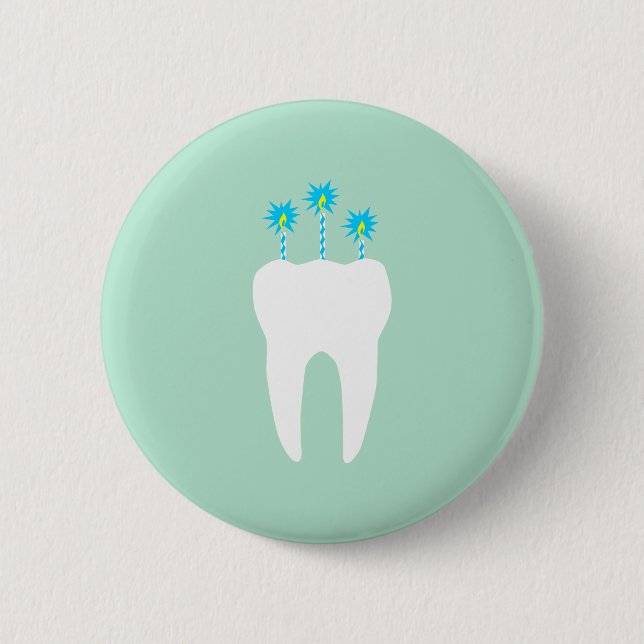 Celebration Tooth with Candles 6 Cm Round Badge (Front)