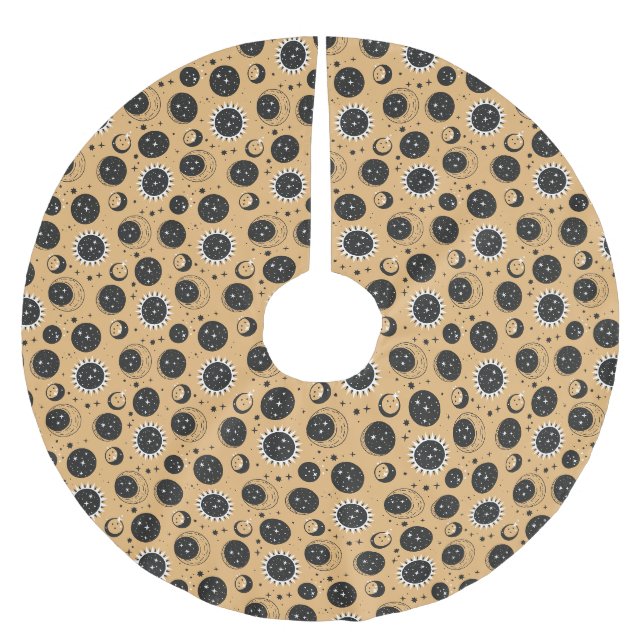 Celestial Sun and Moon Pattern Brushed Polyester Tree Skirt (Front)