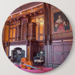 Cello In State Room 6 Cm Round Badge