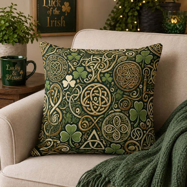 Celtic Bloom Cushion (Creator Uploaded)