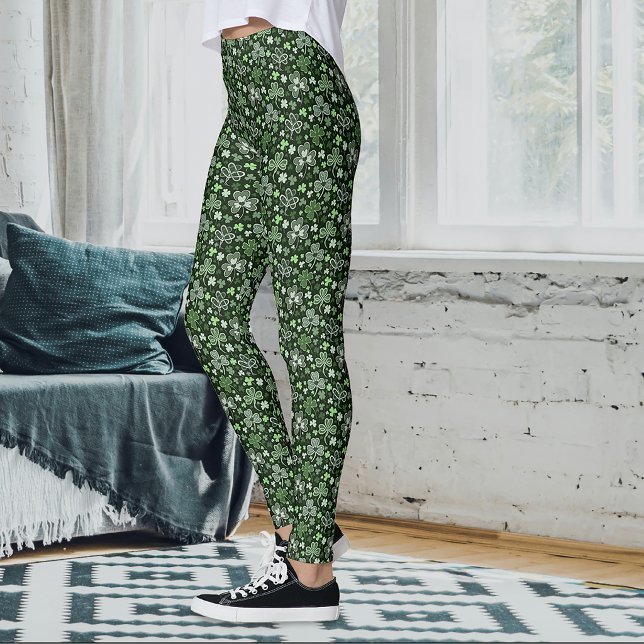 Celtic Clover Pattern Green Irish Hearts Leggings (Creator Uploaded)