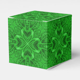 Celtic Clover Vintage Green Fractal Kaleidoscope Favour Box