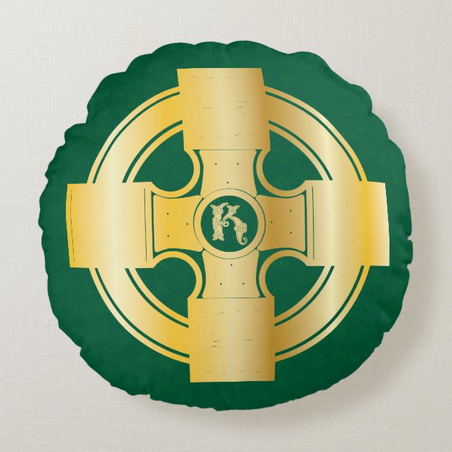 Celtic Cross Celtic Knot Letter K Monogram Round Cushion (Front)
