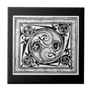 Celtic knot design tile