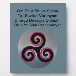 Celtic Knot Gayatri Mantra Om Bhur Bhuvah, Plaque