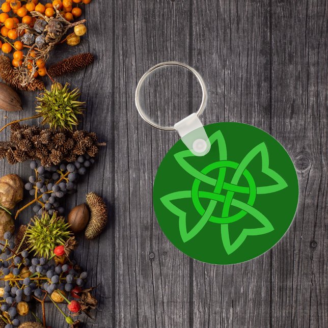 Celtic Knot Keychain (Light green Irish Celtic knot abstract design on dark green keychain.)