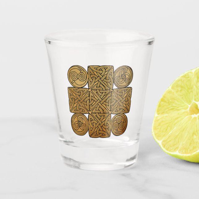 Celtic Knotwork Cross Shot glass (Front)