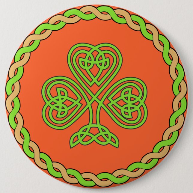 Celtic shamrock, 6 cm round badge (Front)