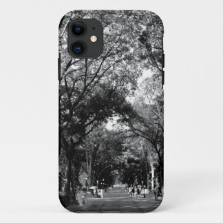 Central Park: Poet's Walk in the Summer BW iPhone 11 Case