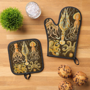 Cephalopod Octopus Squid Marine Nature Oven Mitt & Pot Holder Set