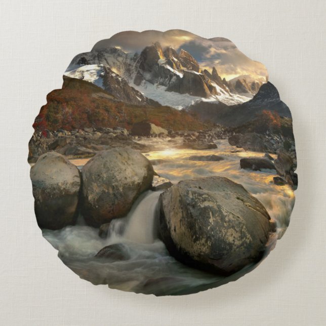 Cerro Torre Round Cushion (Front)