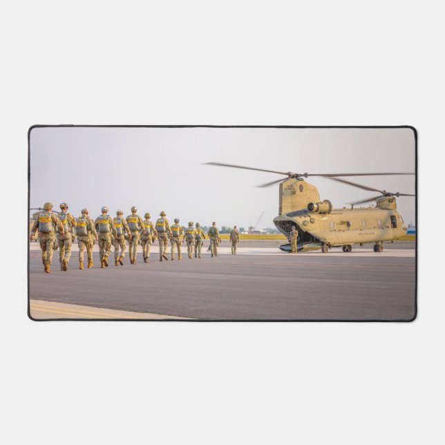 CH-47F CHINOOK DESK MAT (Front)