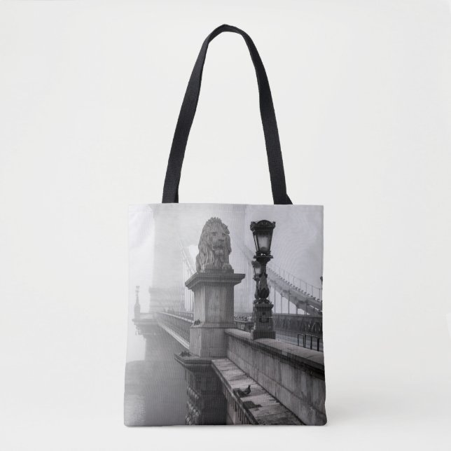 CHAIN BRIDGE, BUDAPEST TOTE BAG (Front)