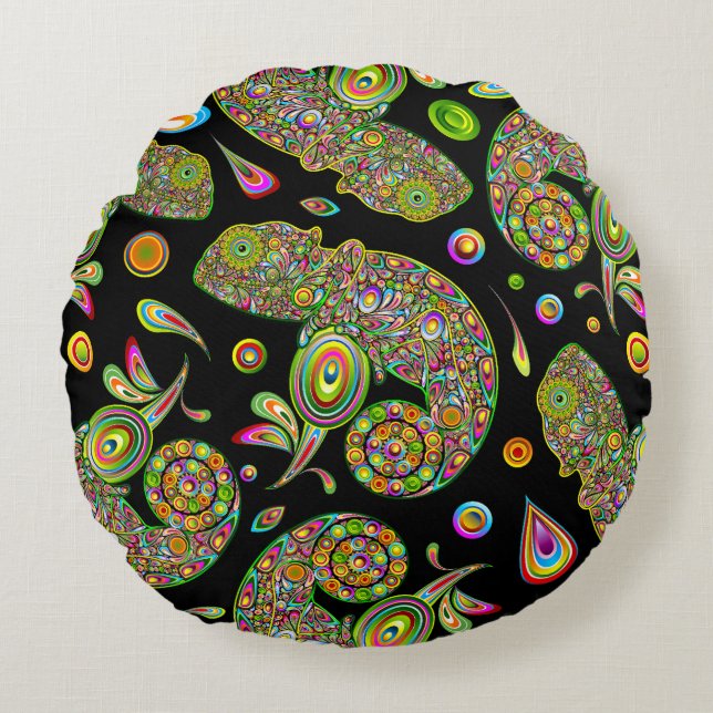 Chameleon Psychedelic Fantasy Round Cushion (Front)