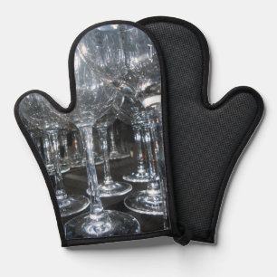 Chameleonic Investigation Oven Mitt