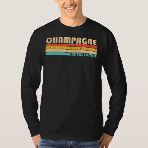 Champagne Surname Retro Vintage 90s Birthday Reun T-Shirt