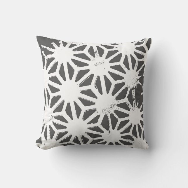 Charcoal gray geometric pattern cushion (Front)