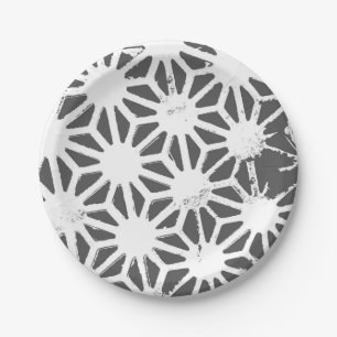 Charcoal gray geometric pattern paper plate